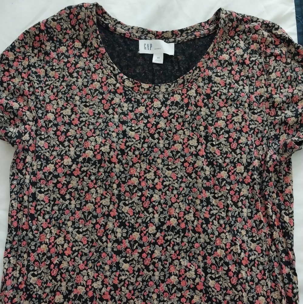 Short sleeve blouse